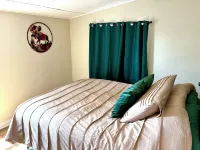 Sunset Haven in tranquil Remer with AC, WiFi. Enjoy a peaceful getaway!