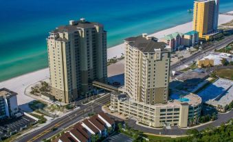 20th Floor Condo! Sleeps 8! Gulf Front Master Suite w/ Beautiful Gulf Views!