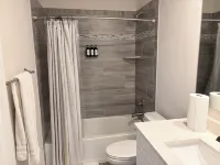 Cozy 2-bedroom basement apartment in White Plains with private entrance