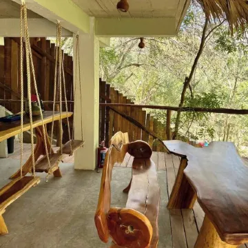 Devine virgin bay New tree house pvt/room palapa