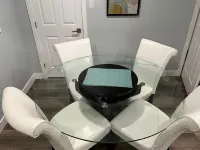 Yellowknife Downtown Retreat Отели в г. 