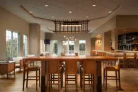 Embassy Suites by Hilton Monterey Bay Seaside - bar