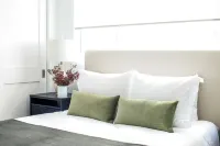 ONeill I by AvantStay Coastal Paradise Steps from Beach Modern Decor