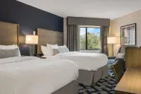 The Inn on Maritime Bay, Ascend Hotel Collection Hotels in Manitowoc