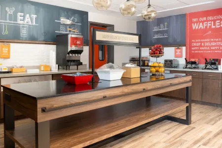 Hampton Inn & Suites by Hilton Porter Ranch Los Angeles Отели рядом с достопримечательностью «Ботаник Гарден»