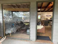 Cuff'n'Collar Stable Chalet