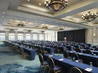 ฮิลตัน เวอร์จิเนียบีช โอเชียนฟรอนท์ โรงแรมในเวอร์จิเนียบีช