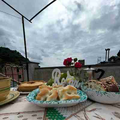 Monterosso in the Heart (5 Terre) Dining/Meeting Rooms