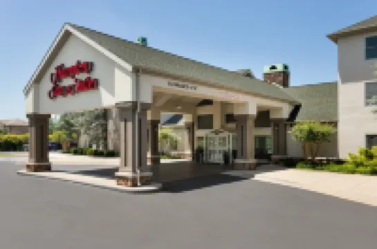Hampton Inn & Suites Springdale