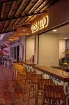 The Paramar Beachfront Boutique Hotel with Breakfast Included - Downtown Malecon - Barer