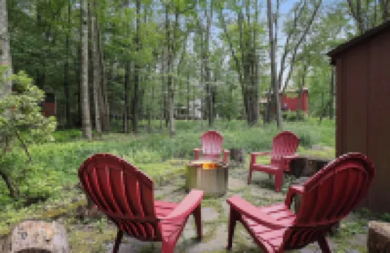 Welcome to The Chalet Getaway in the Hideout!