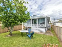 Cute and central Hotels in Coromandel