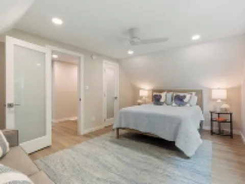 BEACH HOUSE ON MILLE LACS LAKE, PRIVATE DOCK