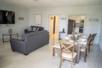 North Ritz Villa - 1 Bedroom Apartment