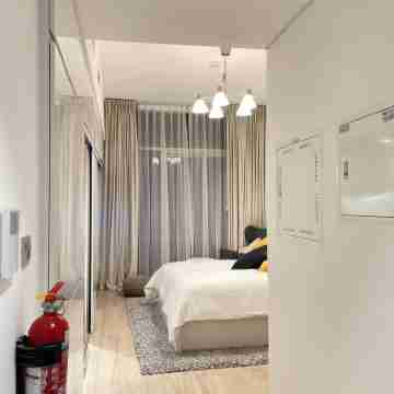 Stylish fully furnished Cozy Studio Rooms