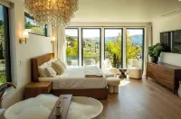 Ultra Luxury Chelan Lake House w/ Sauna, Steam Room, Cold Plunge, and Hot Tub