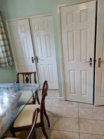 Nice ensuite room with Juliet balcony