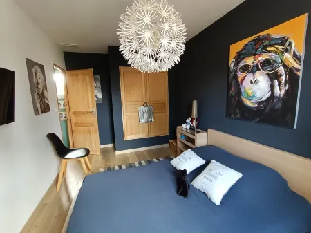 Maison 4 Chambres 145 m2 Отели в г. Кальвисон