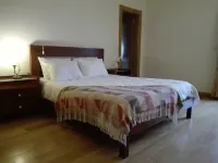 Luxury 3+1 bedroom apartment in Caniçada -Gerês Hôtels à : Caniçada