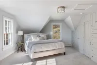 Secluded, Winter Paradise with Hot Tub Hotels in Duxbury