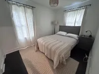 Fabulous 3-bedroom house with AC in charming Elgin Các khách sạn ở Elgin