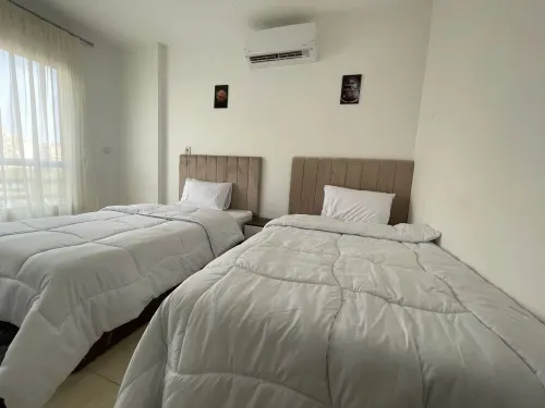 Cozy 2-bedroom building in amazing Cairo Governorate with WiFi, AC Hotel a Shubra Al Kheimah