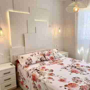 Nice apartment with pool Rooms