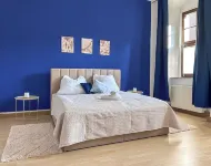 YR Apartment in the city center - pool table - parking - 140sqm