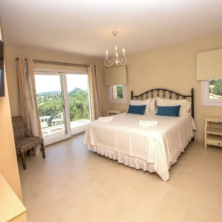 Luxury Villa with Panoramic Sea Views in Corfu - Villa Balatsinos