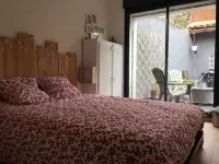 Jolie Maison Rénovée de Village Hotels in Les Mathes