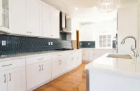 Luxe 4-bedroom Sierra Madre Hilltop Escape Hotels in Sierra Madre