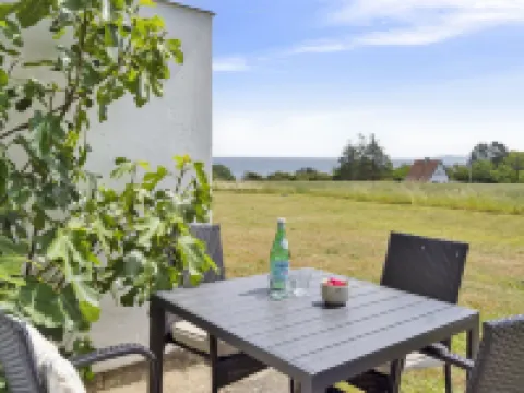 "Gunhilde" - 400m from the Sea