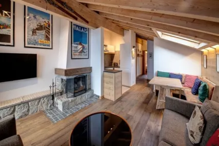 Views of Bruson & Petit Combin range from the top floor of the Alpine residence