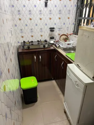 Lovely 1 Bedroom Apartment in Secured GRA Hotels near SAGAMU MODERN SHOPPING COMPLEX