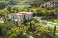 Luxury villa for families and vacationers with PET s