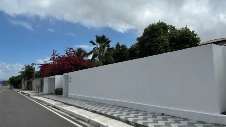 French beach Отели в г. Марешал-Деодору