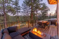 Downtown Bailey Mountain Escape with Sauna, Hot tub and Designated Game Room
