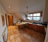 Small vacation apartment with garden view