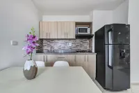 Cozy 3 bdr and 2 wc Apto Very Well Located!