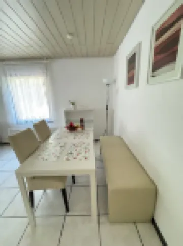 H&H Home - Quite and Central Apartment near Park in Sindelfingen