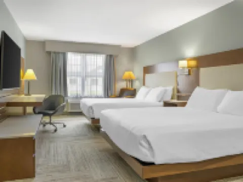 Best Western Plus Woodstock Hotel  Conference Centre โรงแรมในCarleton County