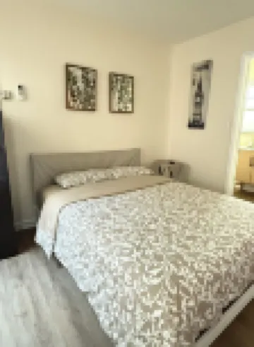 Stylish Burbank Getaway – Ensuite Baths + Prime Location!10 Mins to Universal!