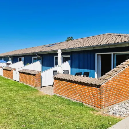 "Emira" - 50m from the Sea Hotels in Bogense