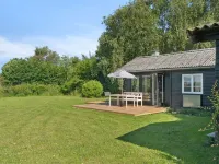 "Dufa" - 200m to the Fjord - Homestays