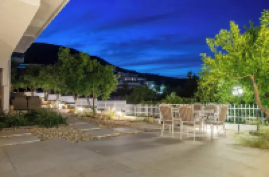 Arancia Elegant Rooms and Suites