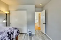 Lake Elsinore Vacation Rental ~ 4 Mi to the Lake! Hotel a Lake Elsinore