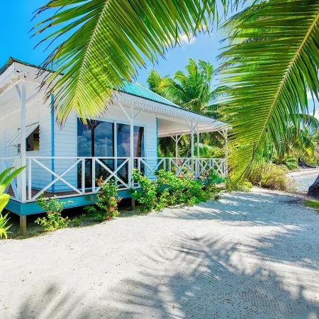 OPOA BEACH HOTEL