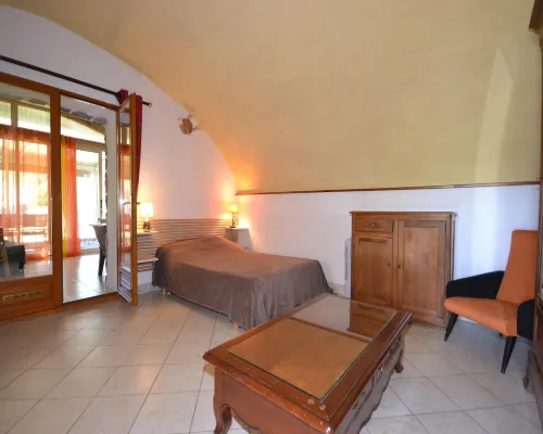 Garrigue Hideaway in Lanas ラナのホテル