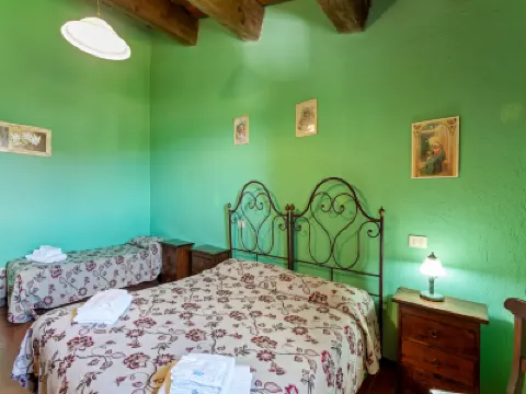 Holiday Home in Umbria near Renaissance Castle Hotels in 