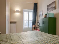 Hotel 3 Comfort and Serenity Heart of Ventimiglia - ติดทะเล
